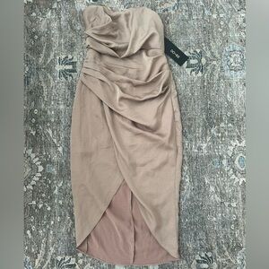 DO+BE Strapless Ruched Midi Dress in Taupe Blush